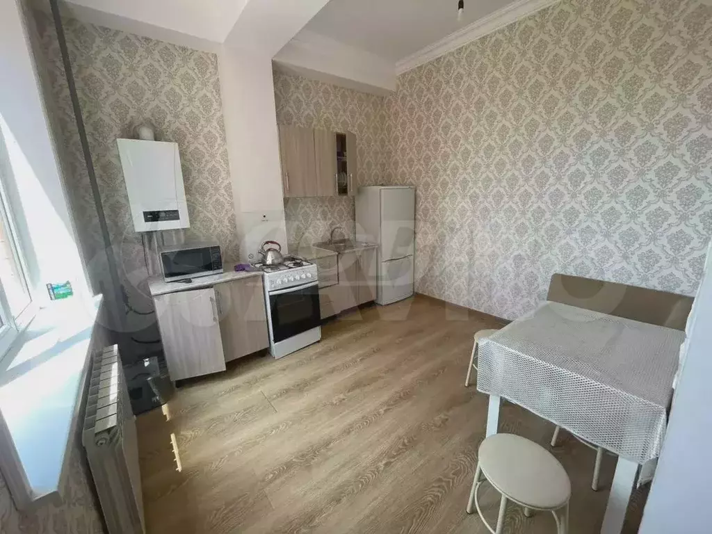 2-к. квартира, 70 м, 6/7 эт. - Фото 1