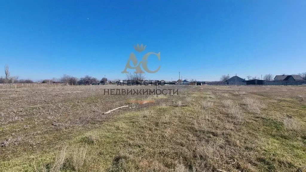 Участок в Крым, Кировский район, Журавское с/пос, с. Новопокровка ул. ... - Фото 2