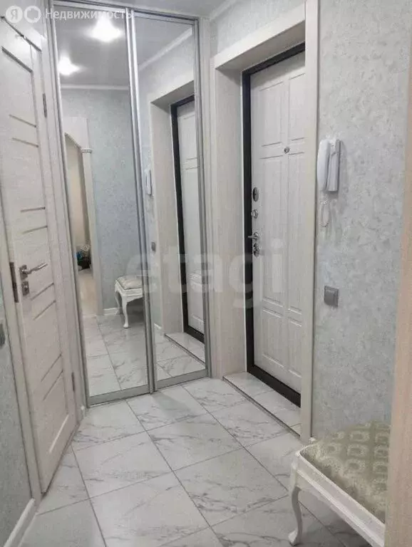 2-комнатная квартира: Омск, микрорайон Московка, Молодогвардейская ... - Фото 2