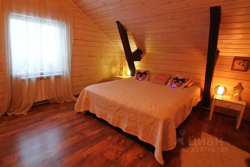 3-к кв. Карелия, Сортавала ул. 40 лет ВЛКСМ, 9 (80.0 м) - Фото 1