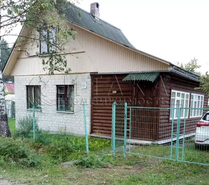 Дом в Ленинградская область, Лужский район, Толмачевское городское ... - Фото 1