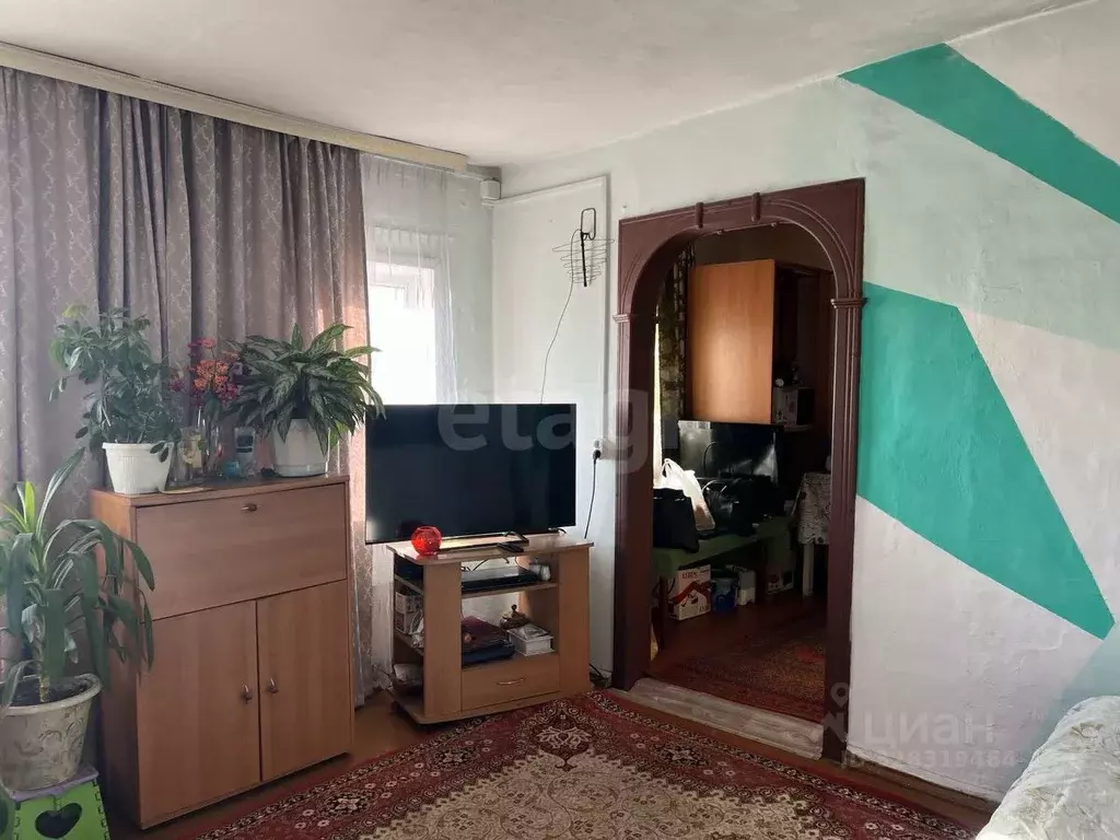 Дом в Бурятия, Улан-Удэ Стеклозавод мкр, ул. Желябова, 4 (38 м) - Фото 0