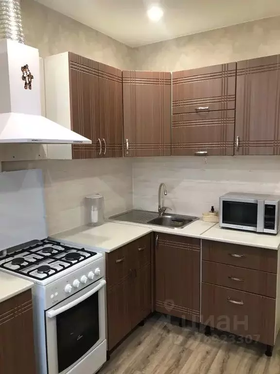1-к кв. Волгоградская область, Волгоград ул. Репина, 70 (36.0 м) - Фото 1