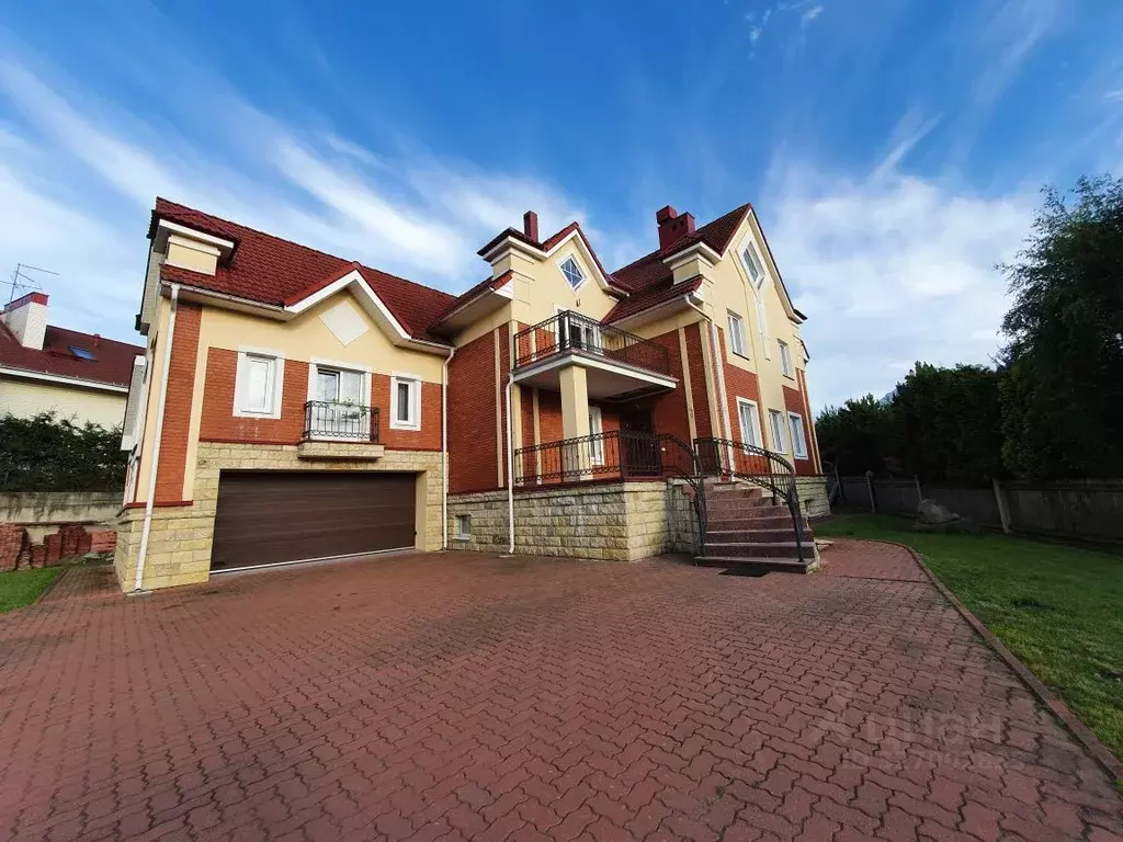 Коттедж в Ленинградская область, Всеволожский район, Бугровское ... - Фото 1