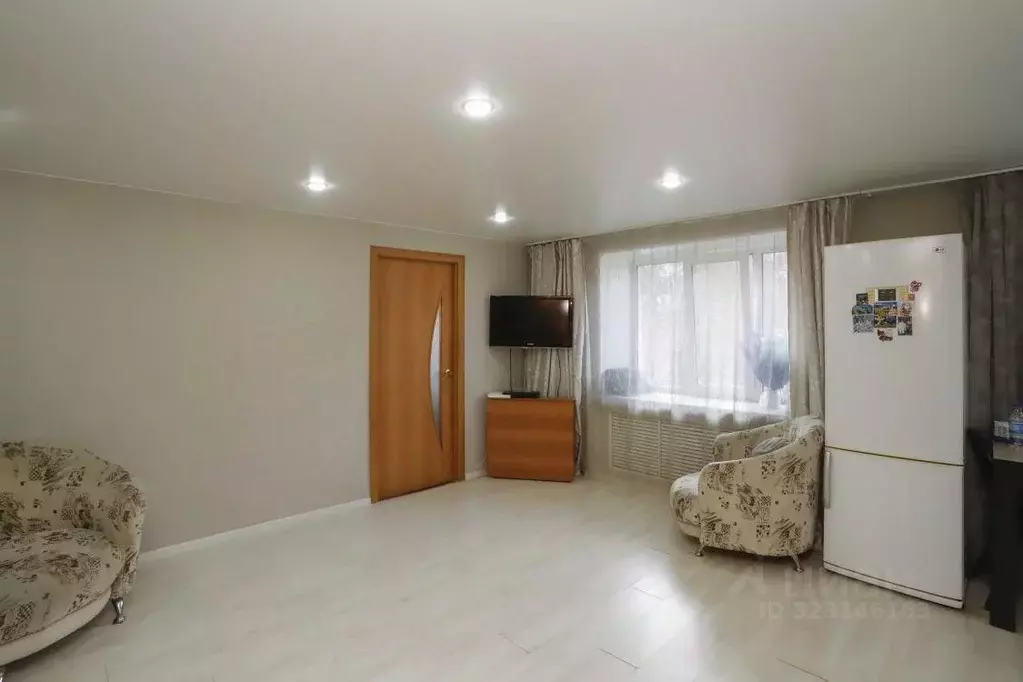 2-к кв. Иркутская область, Иркутск ул. Баррикад, 139 (42.4 м) - Фото 1