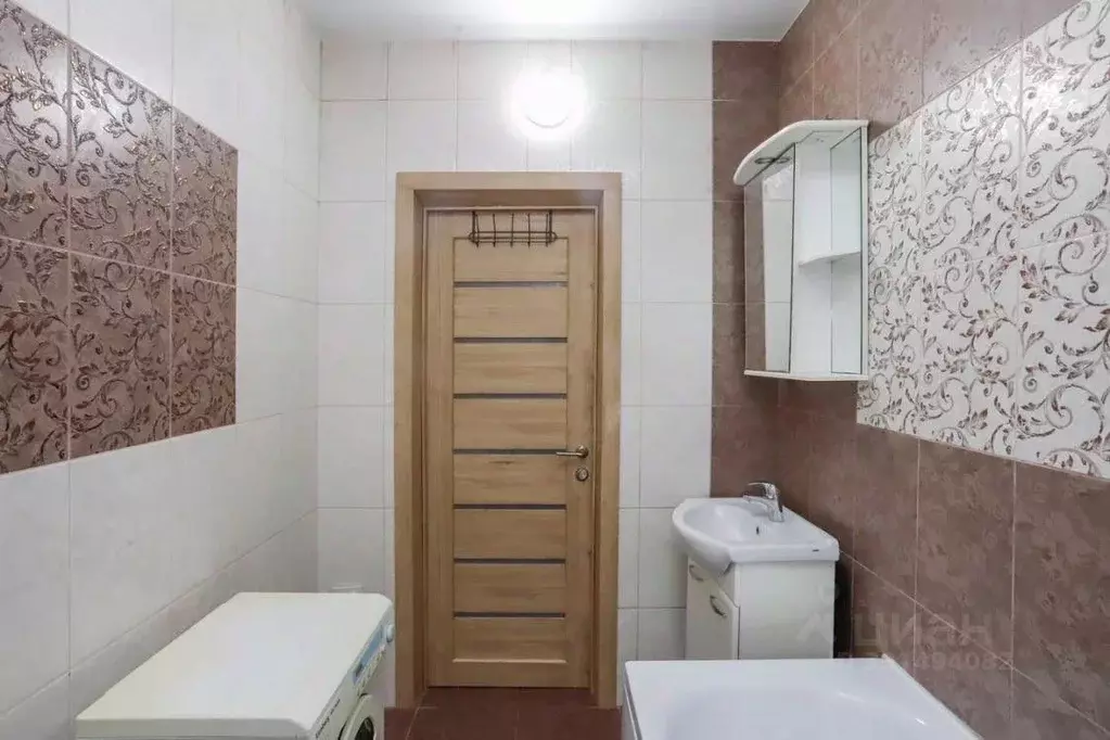 1-к кв. Иркутская область, Иркутск Провиантская ул., 10 (45.9 м) - Фото 2