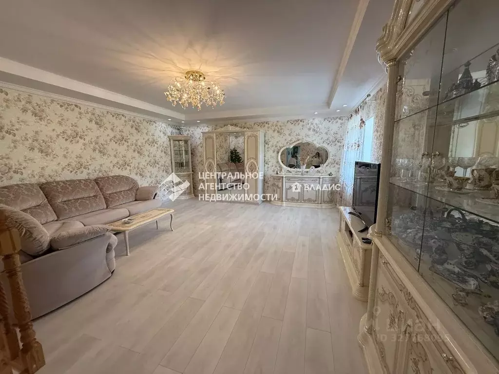 3-к кв. Рязанская область, Касимов Советская ул., 197А (97.0 м) - Фото 1