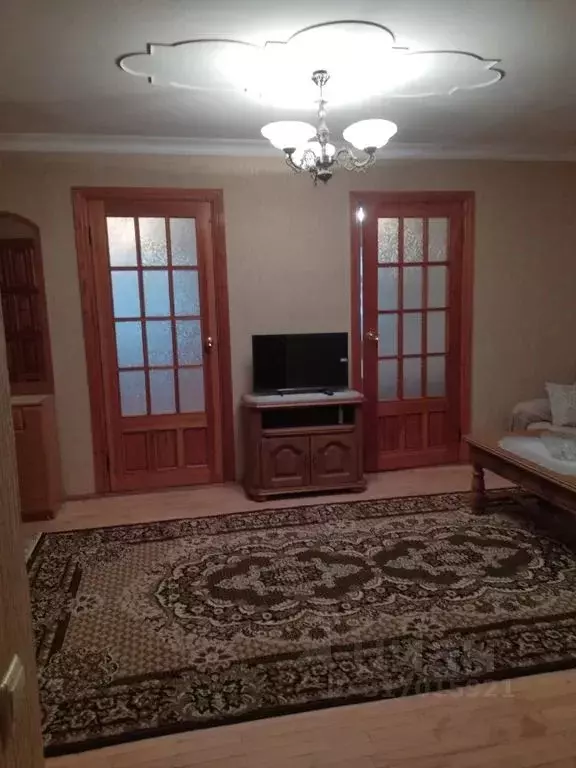 3-к кв. Кабардино-Балкария, Нальчик ул. Кирова, 6 (70.0 м) - Фото 0