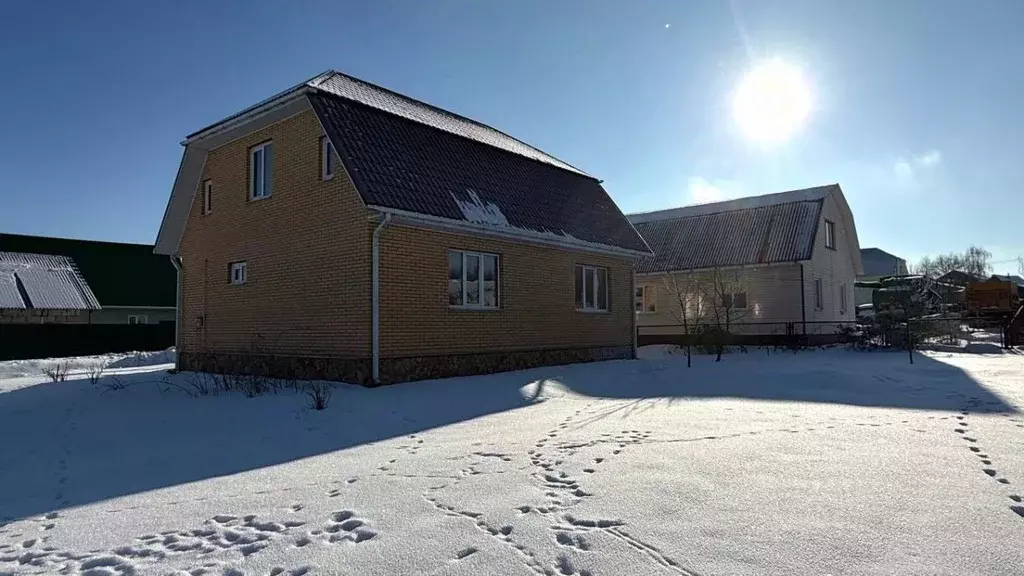 Дом в Орловская область, Орловский муниципальный округ, с. Старцево ... - Фото 1