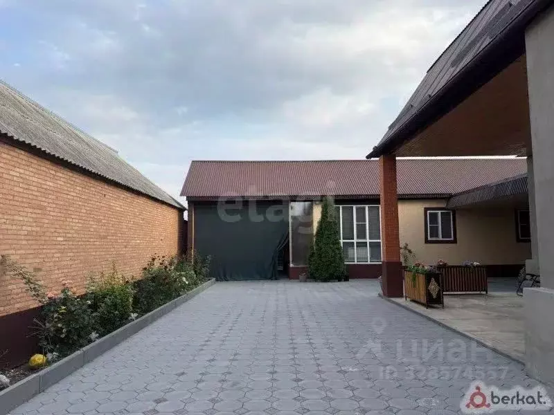 Дом в Ингушетия, Карабулак пер. 1-й Сунженский (200 м) - Фото 2