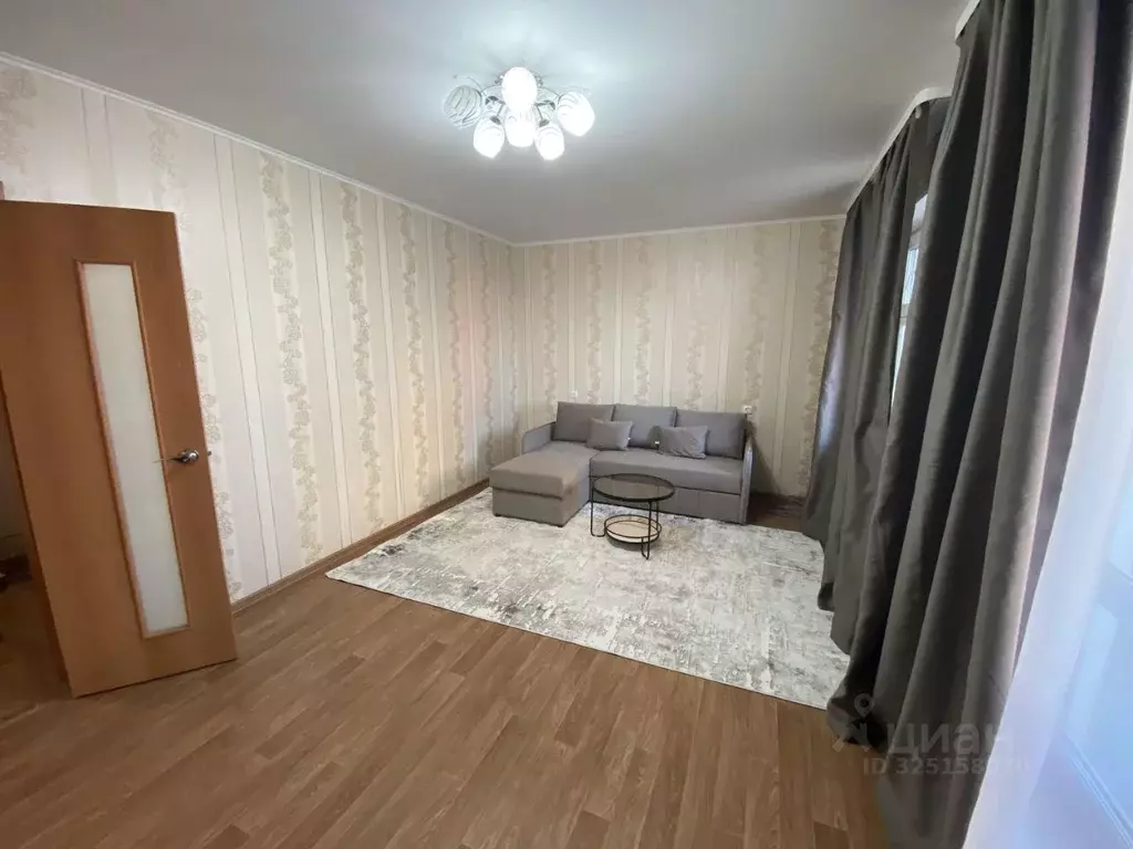 2-к кв. Пермский край, Пермь ул. Овчинникова, 33А (56.0 м) - Фото 1