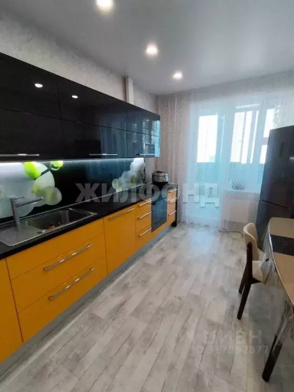 3-к кв. Ханты-Мансийский АО, Когалым ул. Дружбы Народов, 40 (81.8 м) - Фото 2