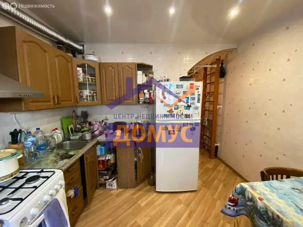 3-комнатная квартира: Белгород, улица Есенина, 14 (63.1 м) - Фото 2