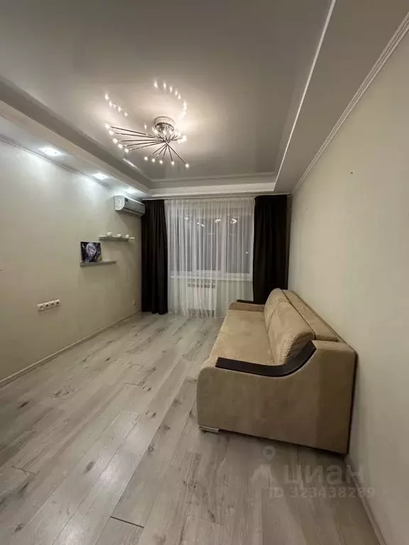1-к кв. Нижегородская область, Дзержинск ул. Петрищева, 31б (40.0 м) - Фото 1