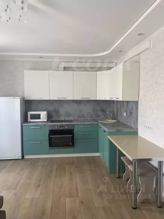 Студия Тюменская область, Тюмень Мелиораторов мкр, ул. Голышева, 24А ... - Фото 1