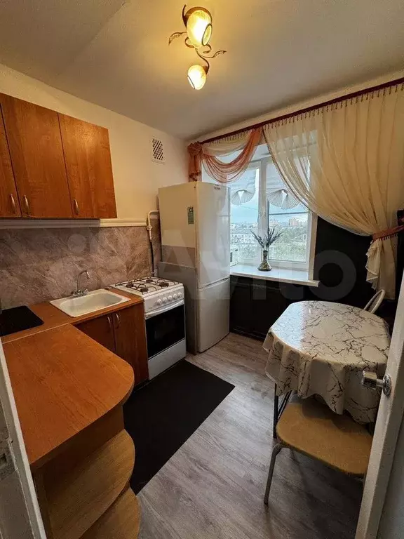 1-к. квартира, 32 м, 9/9 эт. - Фото 1