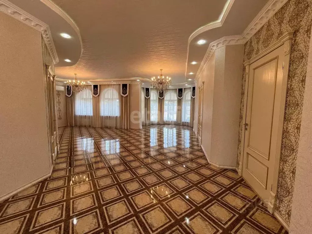 Дом в Ингушетия, Карабулак ул. Евдощенко (550 м) - Фото 1