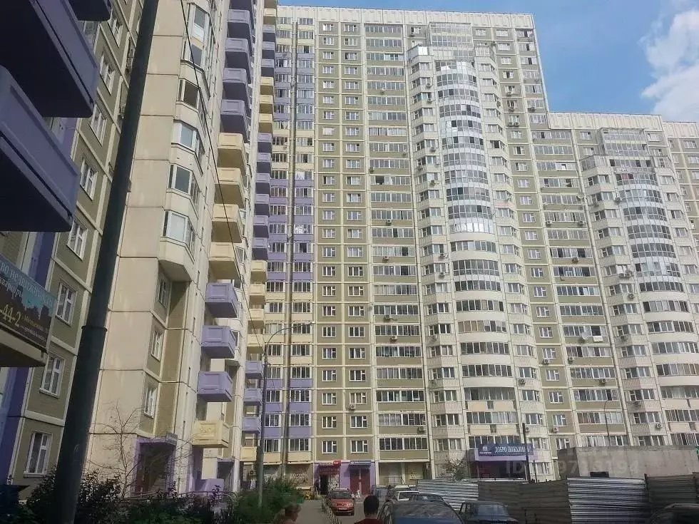 1-к кв. Московская область, Химки Молодежная ул., 64 (42.0 м) - Фото 0