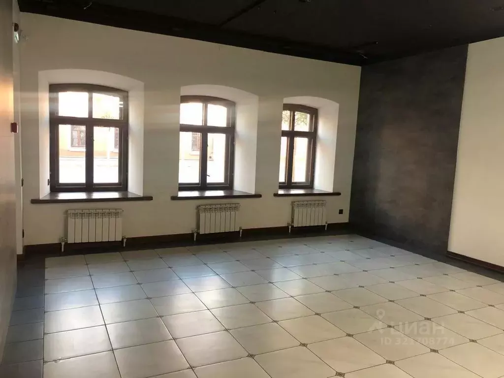 Офис в Татарстан, Казань ул. Карла Маркса, 16 (175 м) - Фото 1