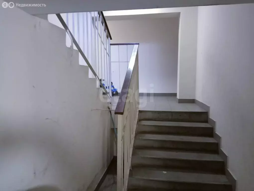 2-комнатная квартира: Сурок, улица Дружбы, 12 (48.6 м) - Фото 1