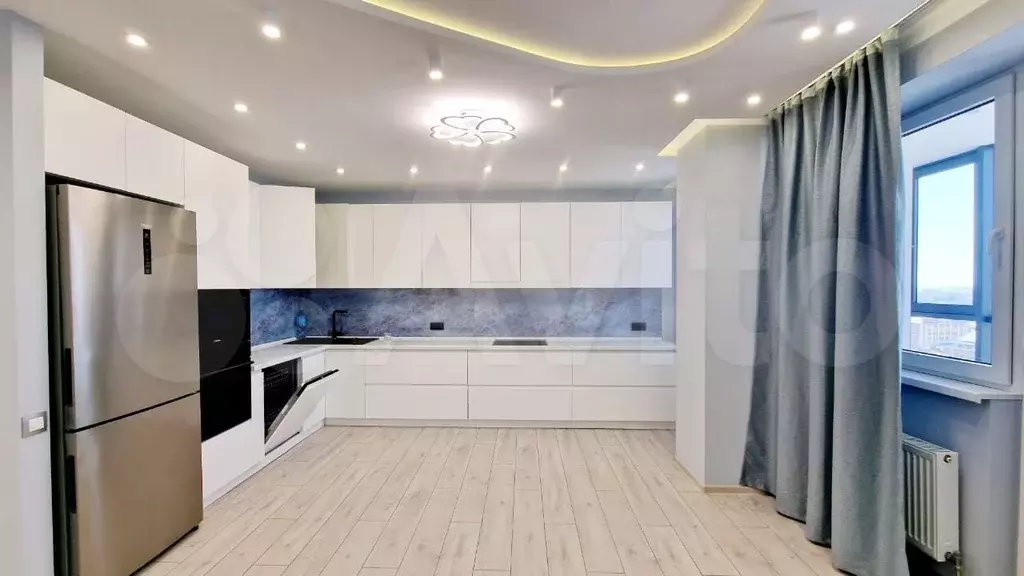 2-к. квартира, 95 м, 9/15 эт. - Фото 1