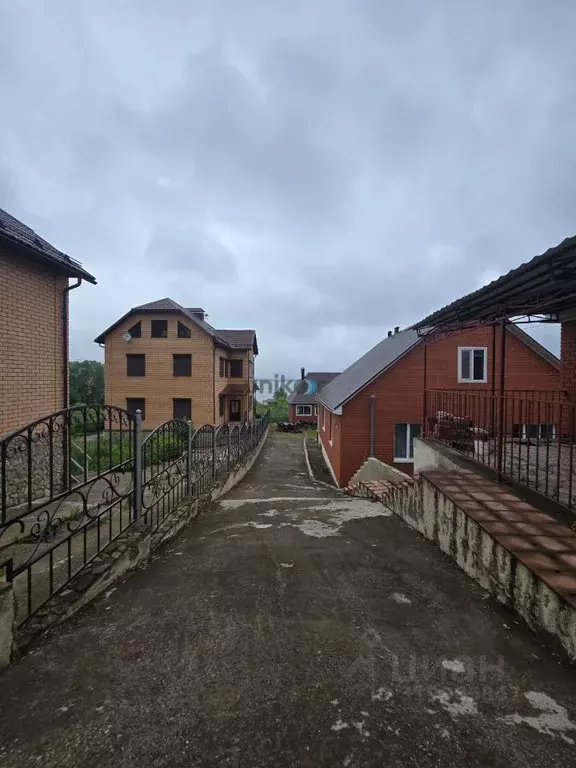 Дом в Башкортостан, Туймазинский район, Николаевский сельсовет, с. ... - Фото 1