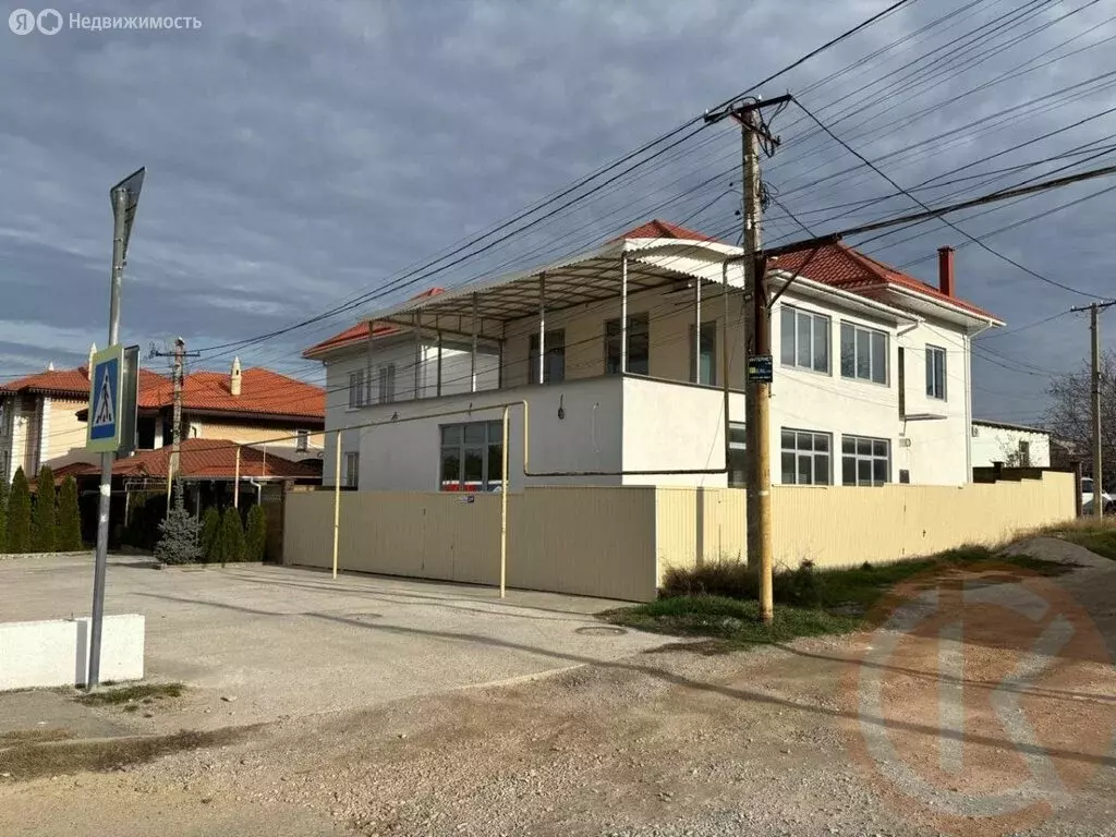 Дом в Симферополь, улица Акъ-Къая, 2Р (237 м) - Фото 1