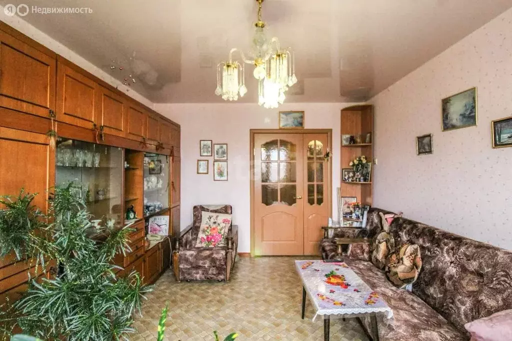 3-комнатная квартира: Череповец, Ленинградская улица, 22 (65.2 м) - Фото 2
