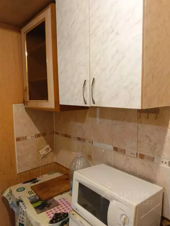 1-к кв. Кемеровская область, Кемерово бул. Строителей, 50/2 (17.5 м) - Фото 0
