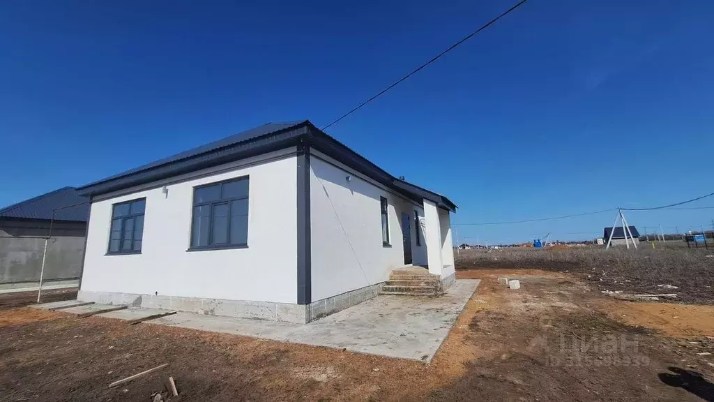 Дом в Оренбургская область, Бузулукский район, Новоалександровский ... - Фото 2