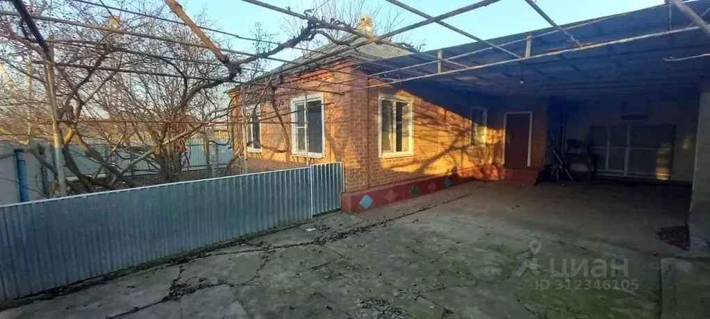Дом в Ставропольский край, Новоалександровск Советская ул., 117 (48 м) - Фото 0