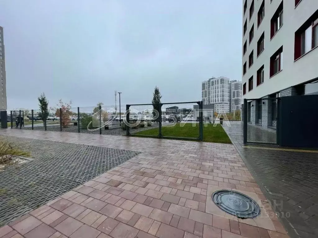 1-к кв. Тюменская область, Тюмень ул. Краснооктябрьская, 14 (29.6 м) - Фото 0