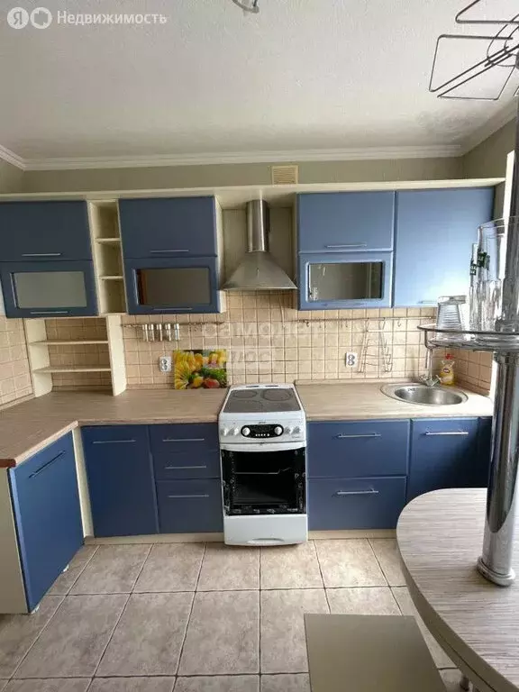 2-комнатная квартира: Липецк, улица А.Г. Стаханова, 28Б (65 м) - Фото 0