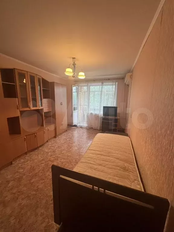 1-к. квартира, 35 м, 3/9 эт. - Фото 0