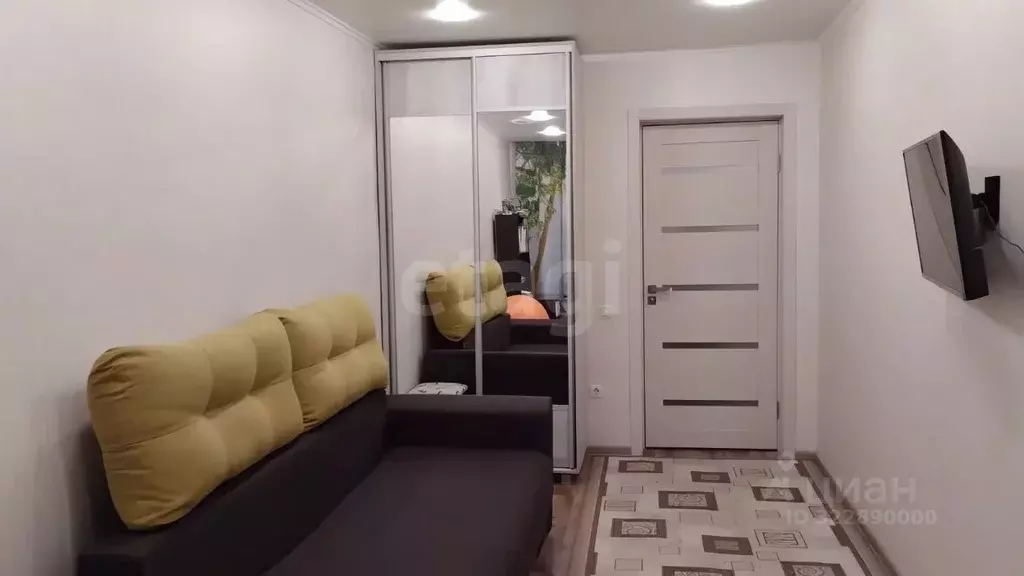 2-к кв. Белгородская область, Белгород ул. Маяковского, 18 (37.3 м) - Фото 1