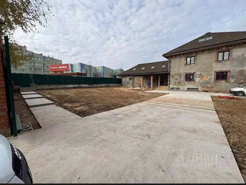 Дом, 1100 м - Фото 1