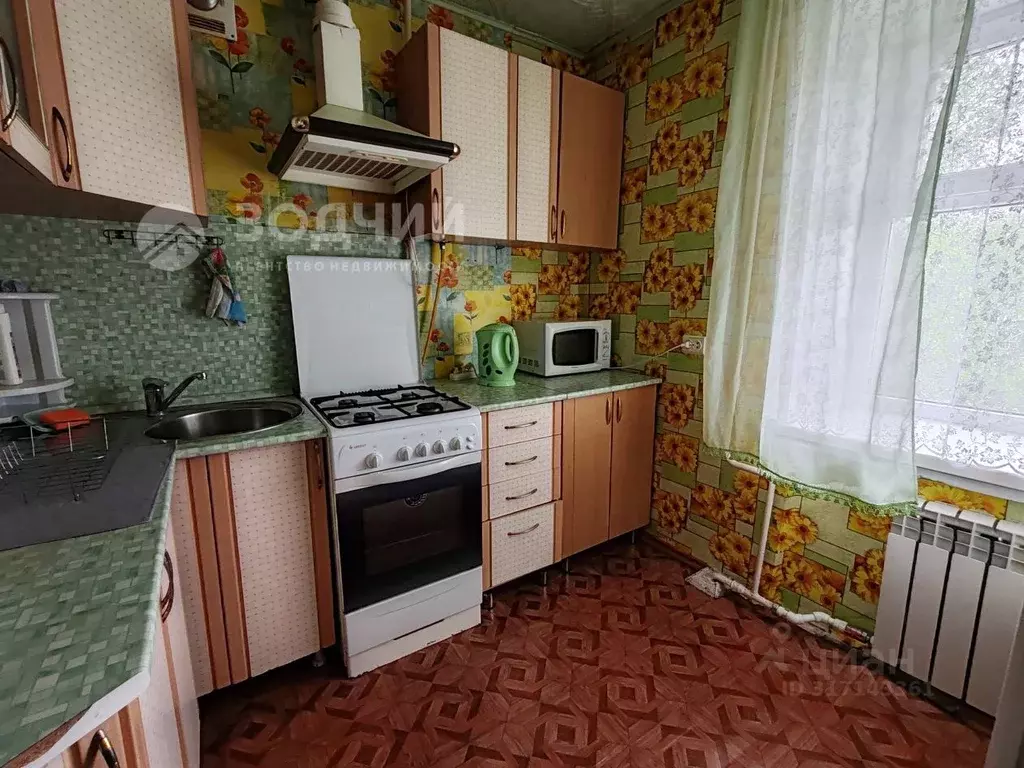1-к кв. Чувашия, Канаш Заводская ул., 7 (37.7 м) - Фото 1
