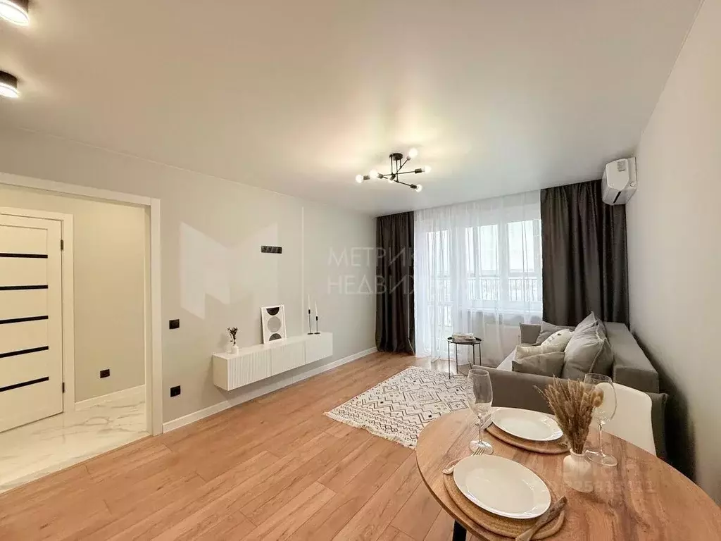 1-к кв. Тюменская область, Тюмень ул. Валентины Трофимовой, 7 (40.9 м) - Фото 1