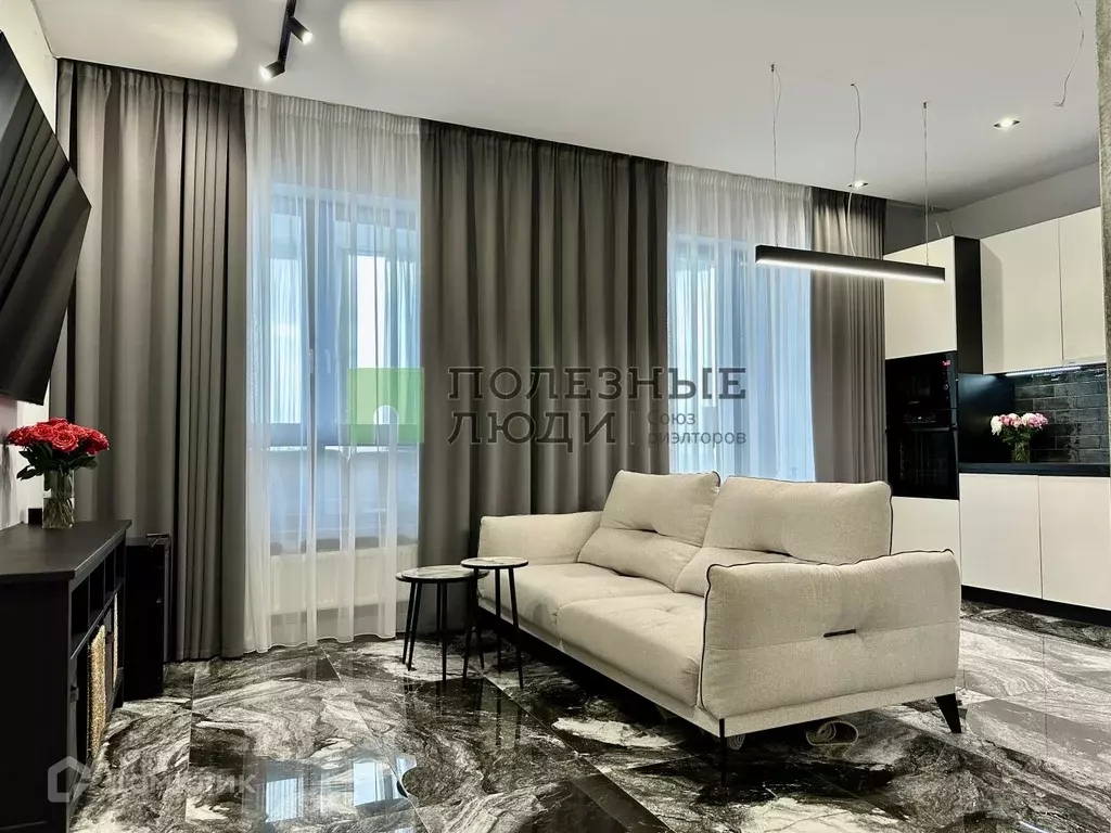 Продаётся 2-к квартира, 67 м - Фото 0