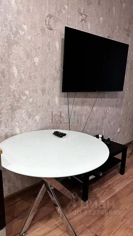 1-к кв. Новосибирская область, Новосибирск ул. Кошурникова, 23/1 (42.9 ... - Фото 1