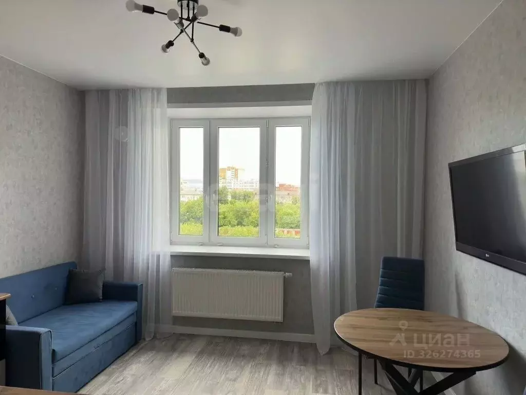 1-к кв. Тюменская область, Тюмень Новгородская ул., 14 (42.0 м) - Фото 1