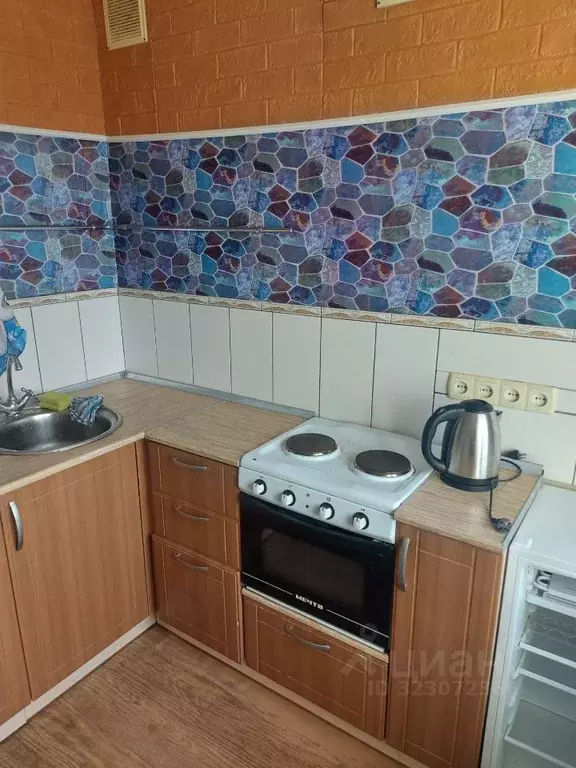 1-к кв. Хакасия, Абакан ул. Вяткина, 43 (30.0 м) - Фото 2