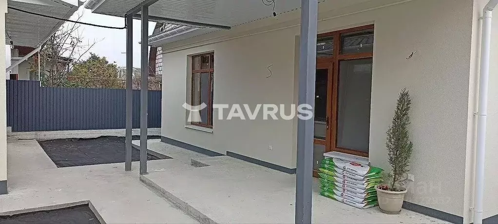 Дом в Крым, Симферопольский район, Мирновское с/пос, Дзержинец садовое ... - Фото 1