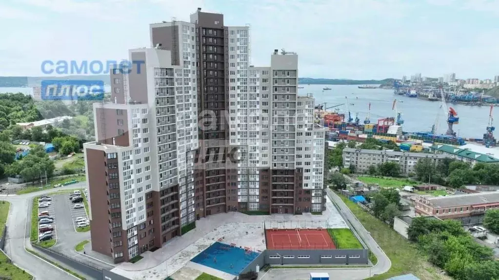 4-к кв. Приморский край, Владивосток Тополевая ул., 30 (119.9 м) - Фото 0