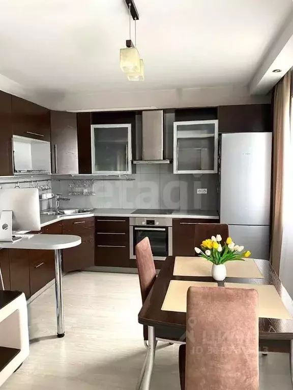 3-к кв. Приморский край, Владивосток Шилкинская ул., 21 (67.6 м) - Фото 0
