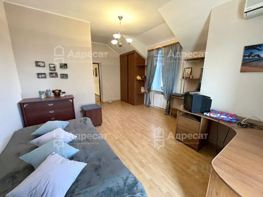 Дом в Волгоградская область, Волгоград пос. Латошинка, ул. Тополиная ... - Фото 1