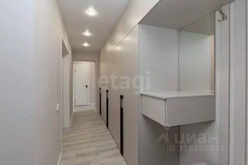 3-к кв. Амурская область, Благовещенск ул. Ленина, 55 (61.4 м) - Фото 0