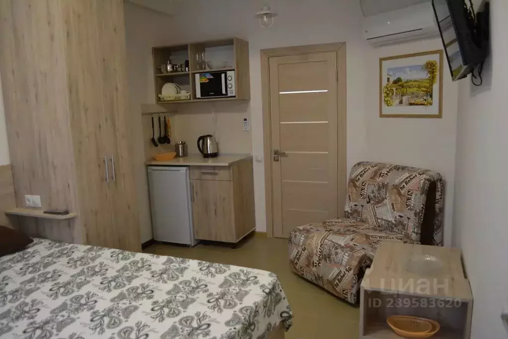 1-к кв. Крым, Евпатория ул. Симферопольская, 94 (16.0 м) - Фото 1