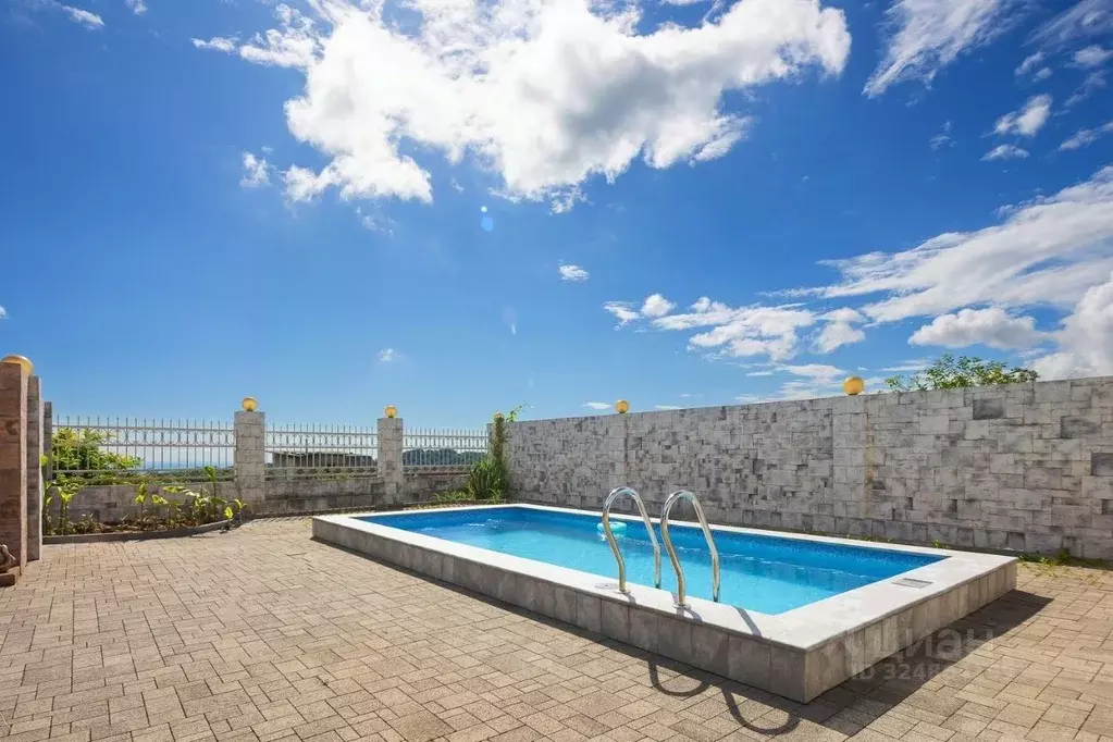 Дом в Краснодарский край, Сочи городской округ, с. Бестужевское  (300 ... - Фото 1