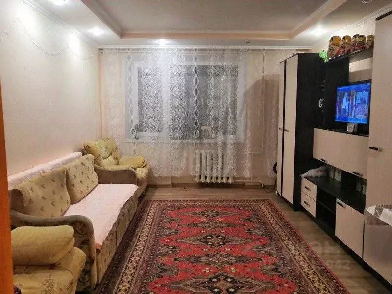 4-к кв. Саратовская область, Энгельс Петровская ул., 100 (70.0 м) - Фото 0